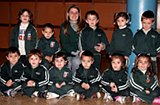 3 años B