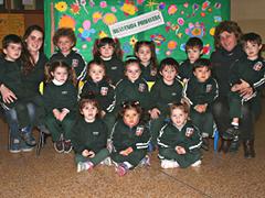 2 años B