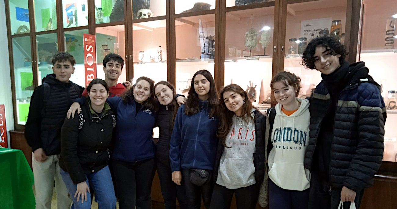 Recibimos en el al Museo la visita de alumnos el Colegio Santa Elena.